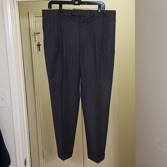JOS A BANK SUIT